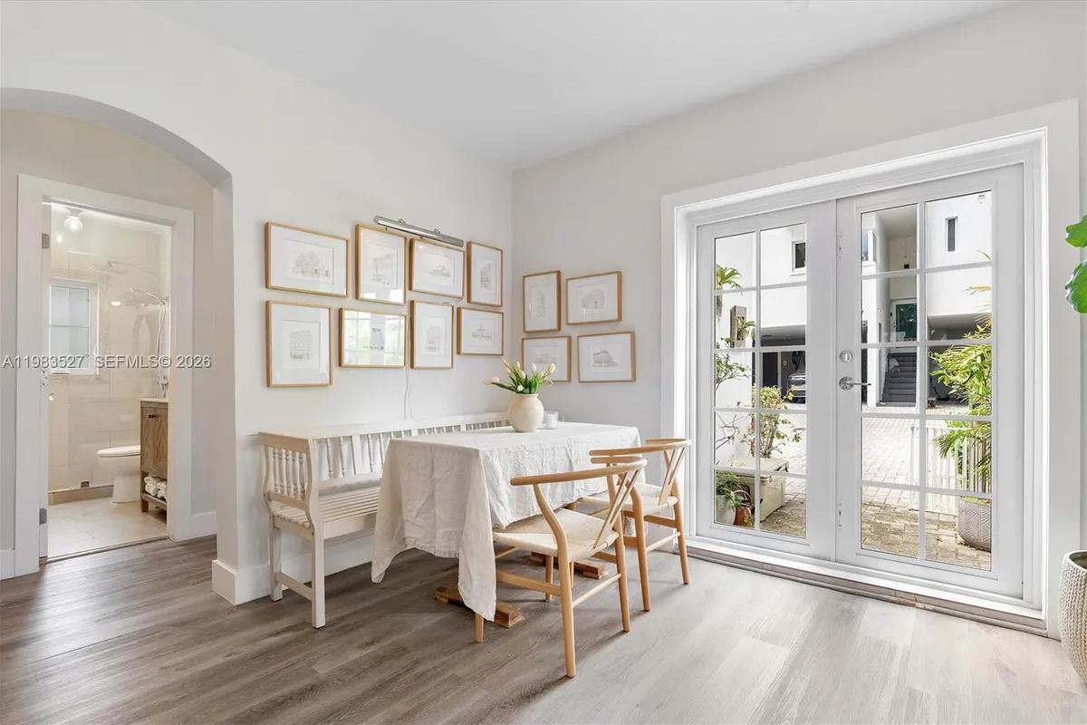 1024 Lenox Ave # 1, Miami Beach FL 33139