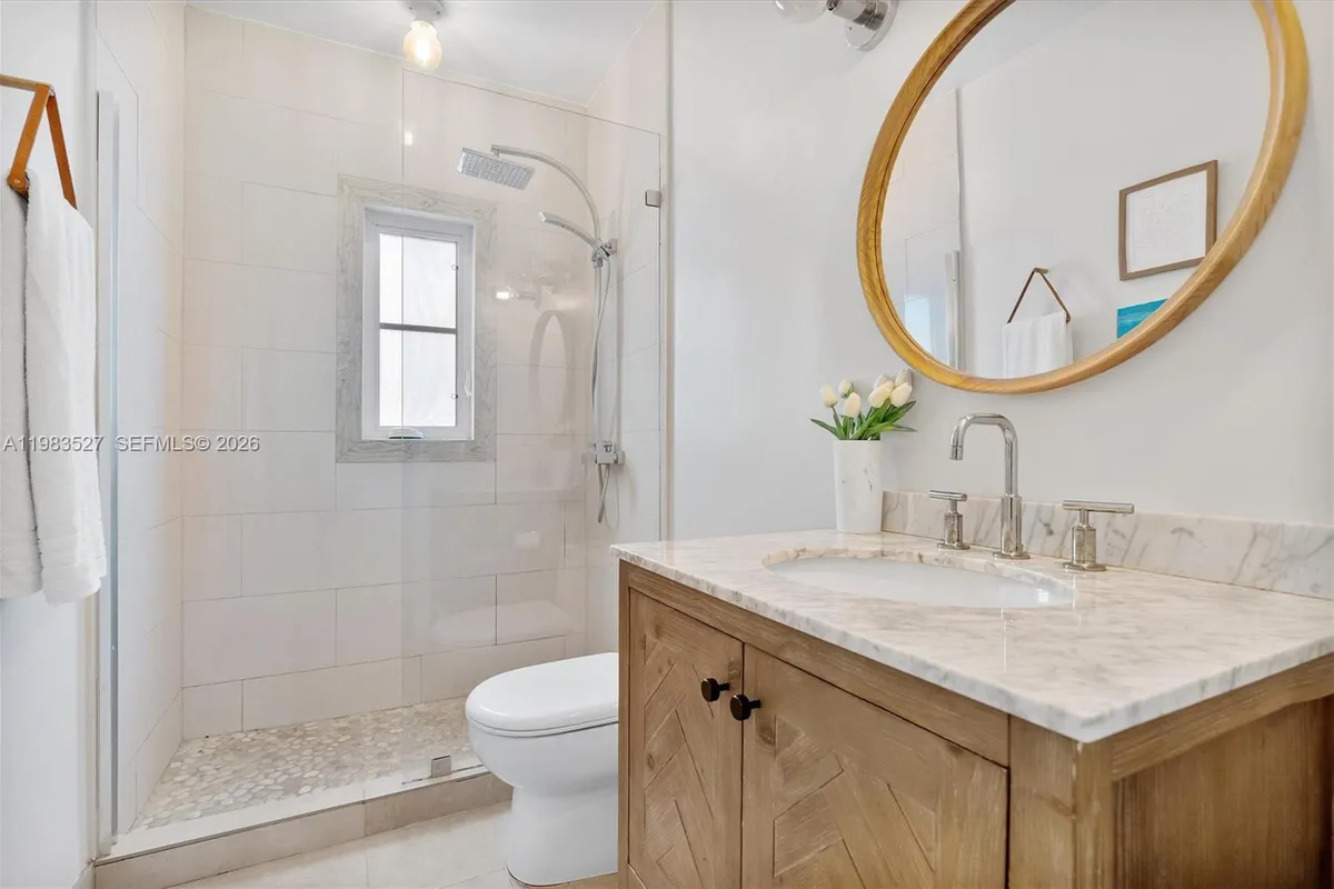 1024 Lenox Ave # 1, Miami Beach FL 33139