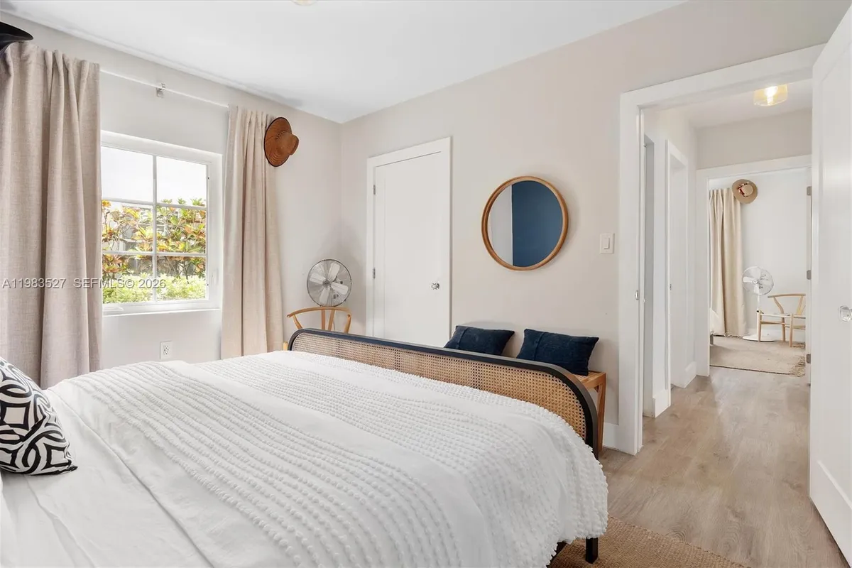 1024 Lenox Ave # 1, Miami Beach FL 33139