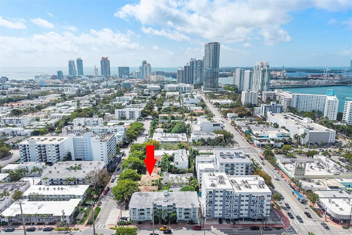1024 Lenox Ave # 1, Miami Beach FL 33139