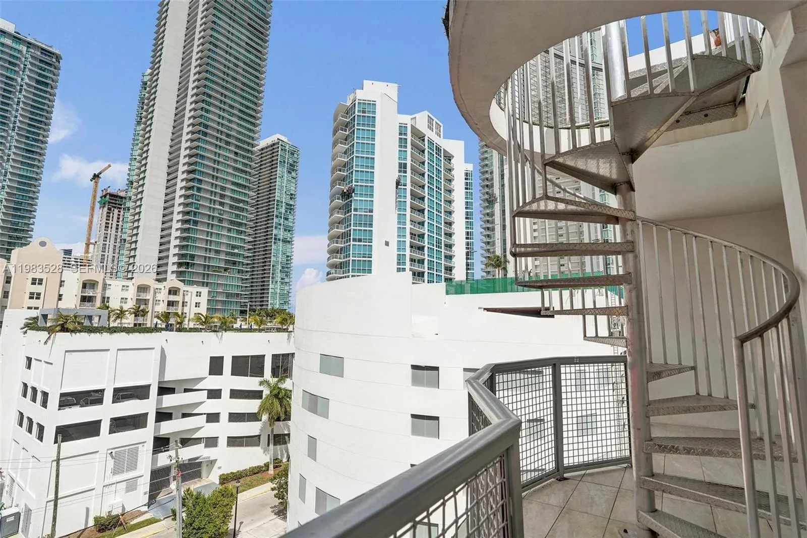 481 NE 29th St # 702, Miami FL 33137