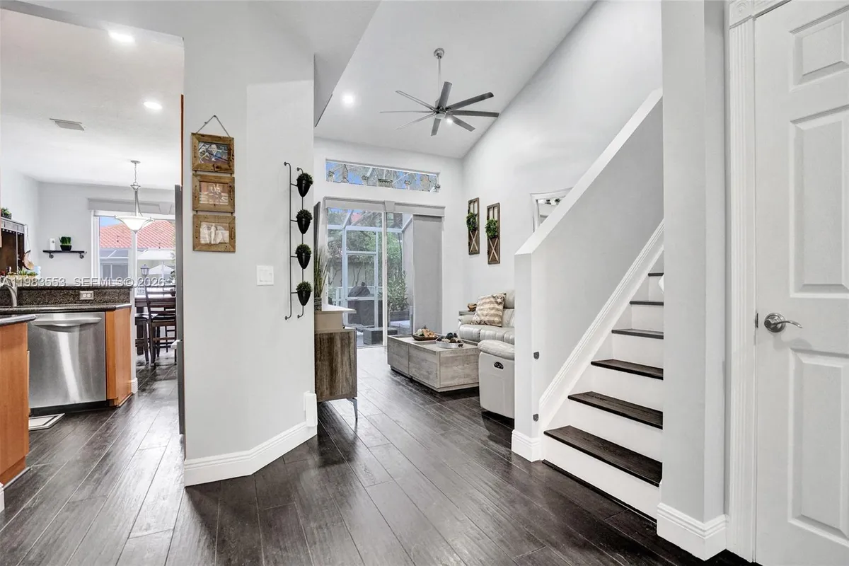 12513 NW 56th Dr, Coral Springs FL 33076