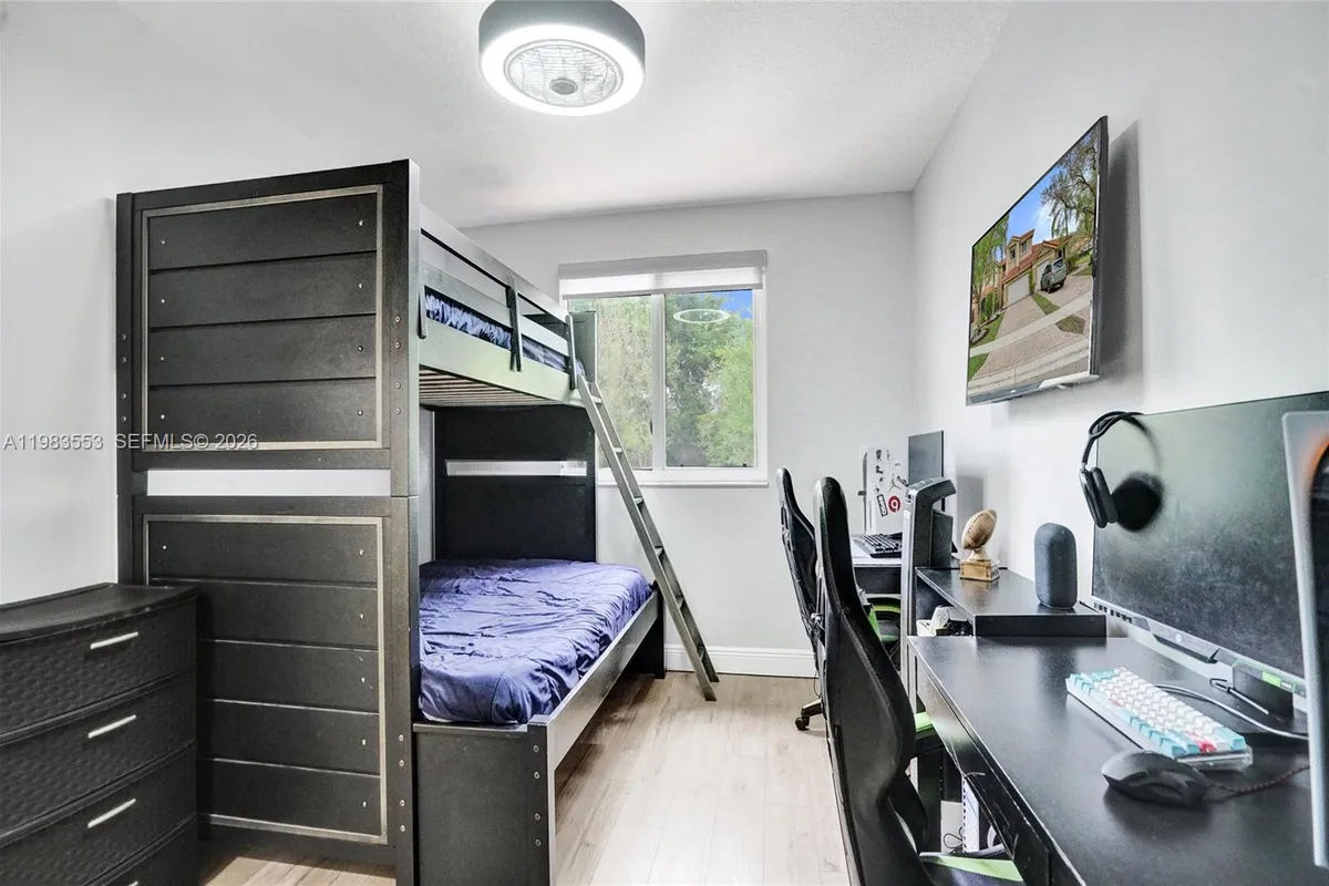 12513 NW 56th Dr, Coral Springs FL 33076