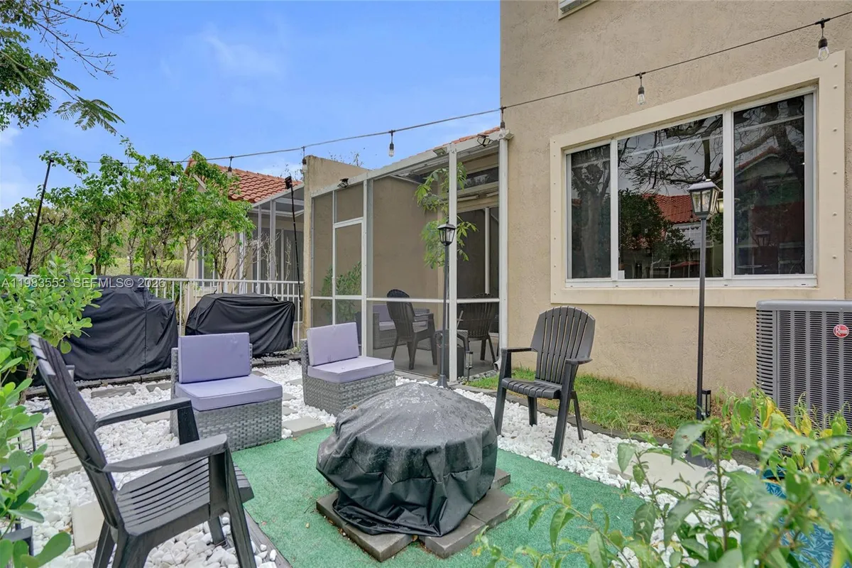 12513 NW 56th Dr, Coral Springs FL 33076