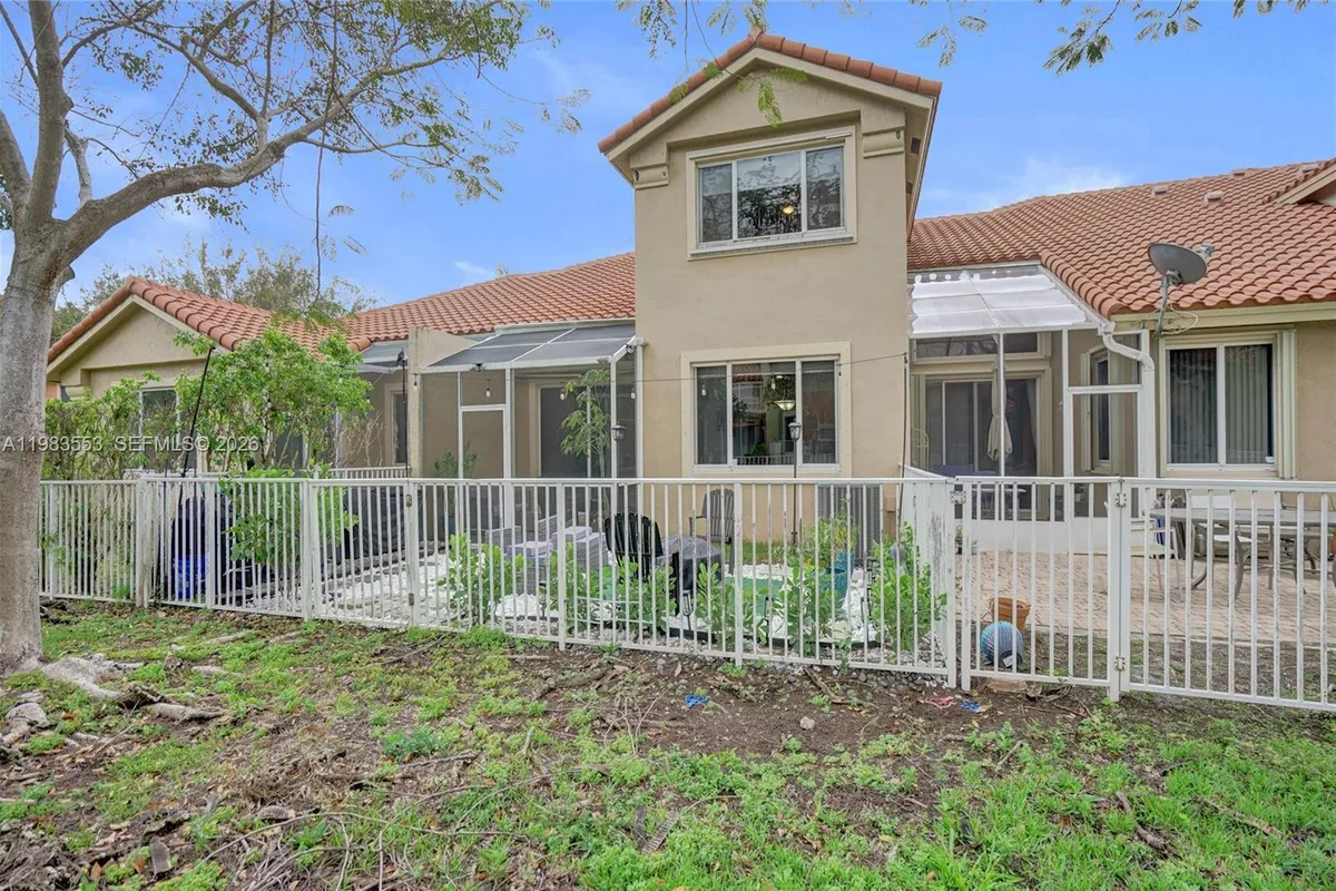 12513 NW 56th Dr, Coral Springs FL 33076