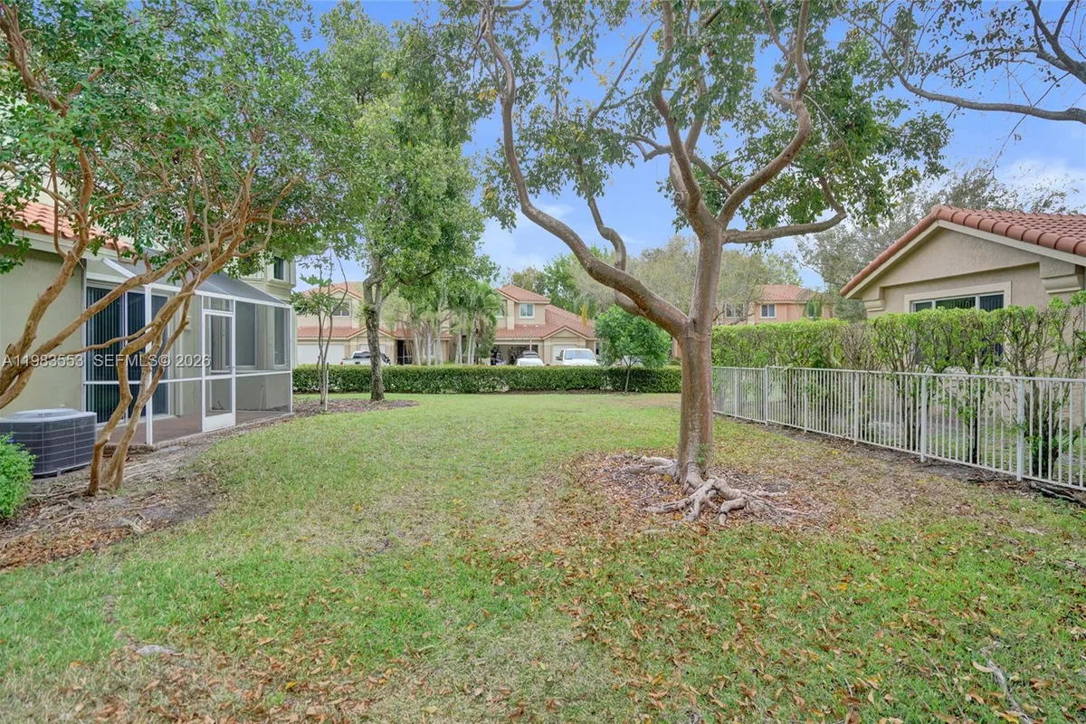 12513 NW 56th Dr, Coral Springs FL 33076