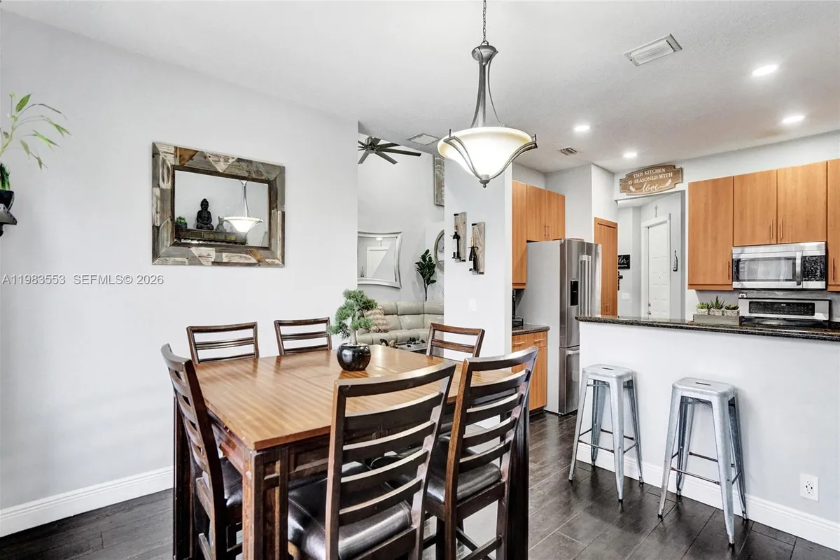 12513 NW 56th Dr, Coral Springs FL 33076