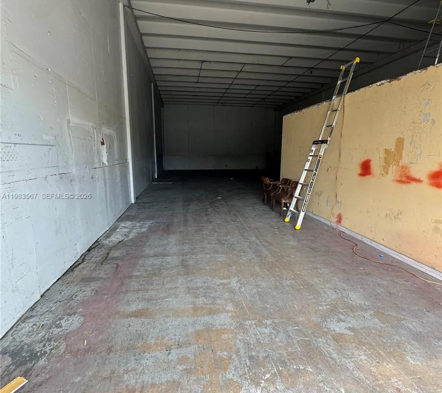 7781 NW 52nd St, Doral FL 33166