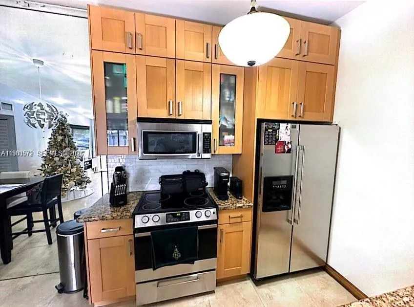 9729 Hammocks Blvd # 207E, Miami FL 33196