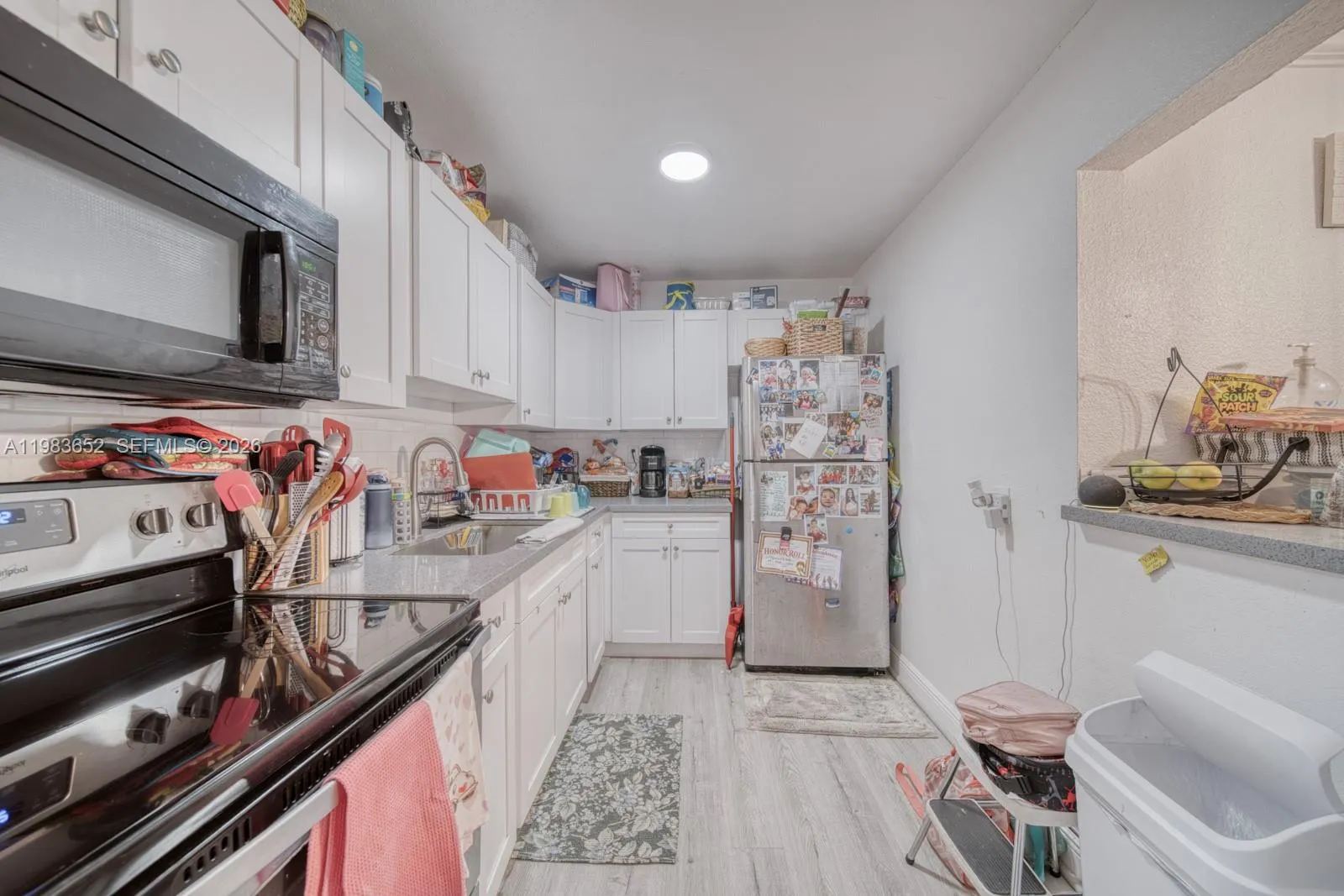 9459 SW 76th St # R5, Miami FL 33173