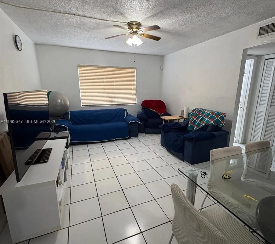 1735 NE 164th St # B203, North Miami Beach FL 33162