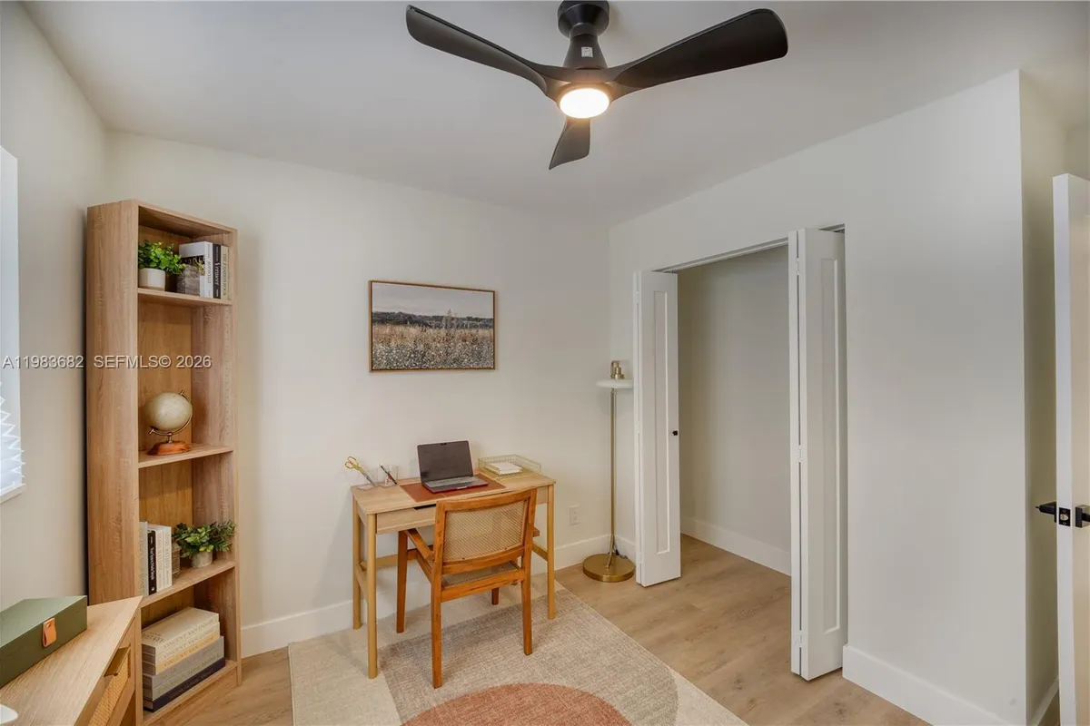 654 NW 45th St, Oakland Park FL 33309