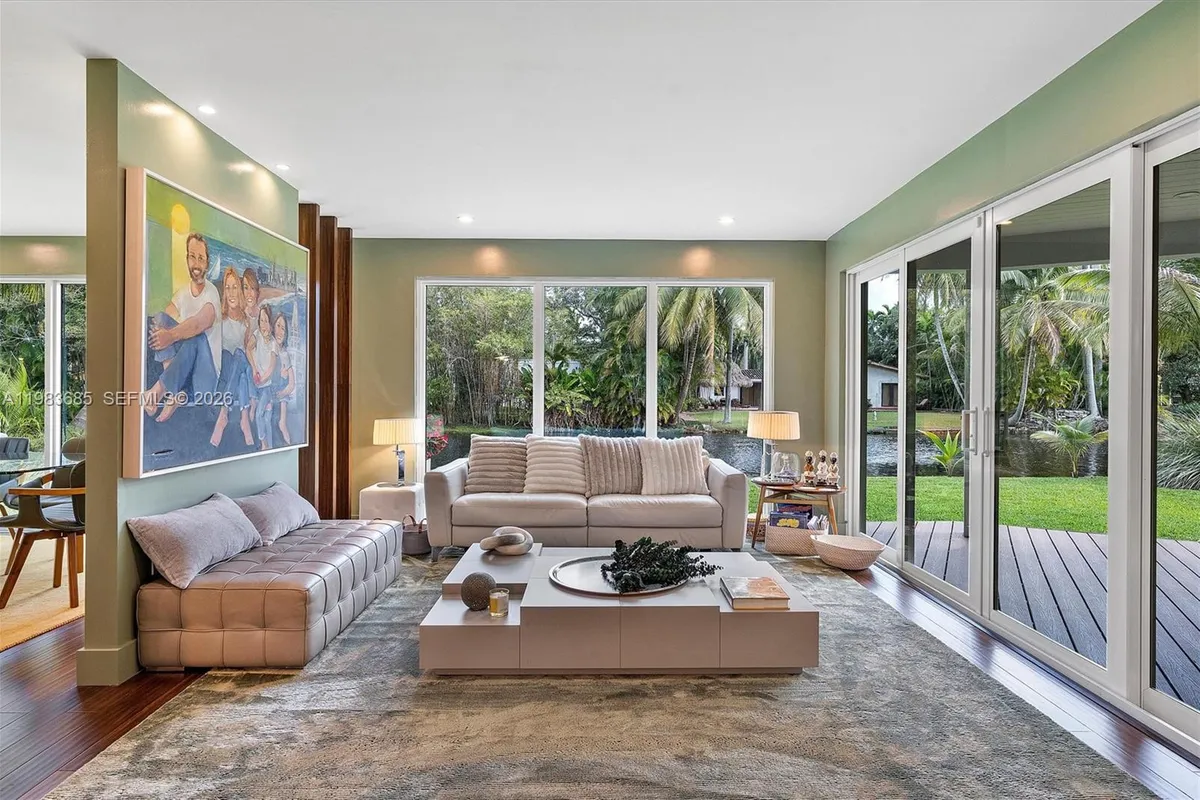 11377 W Biscayne Canal Rd, Miami FL 33161