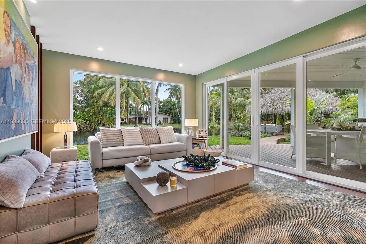 11377 W Biscayne Canal Rd, Miami FL 33161