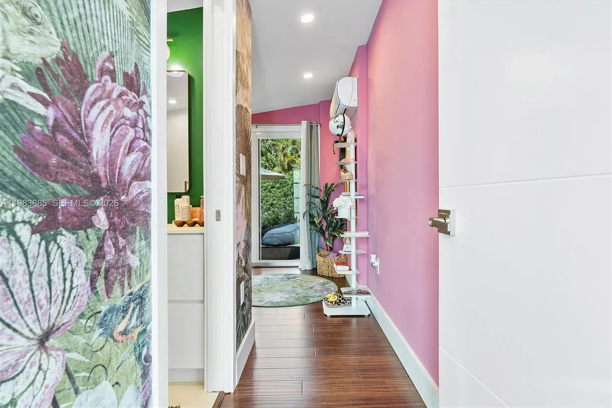 11377 W Biscayne Canal Rd, Miami FL 33161