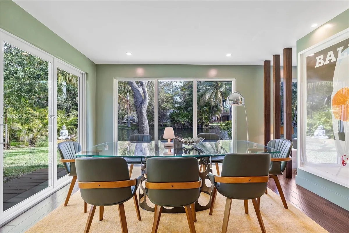 11377 W Biscayne Canal Rd, Miami FL 33161