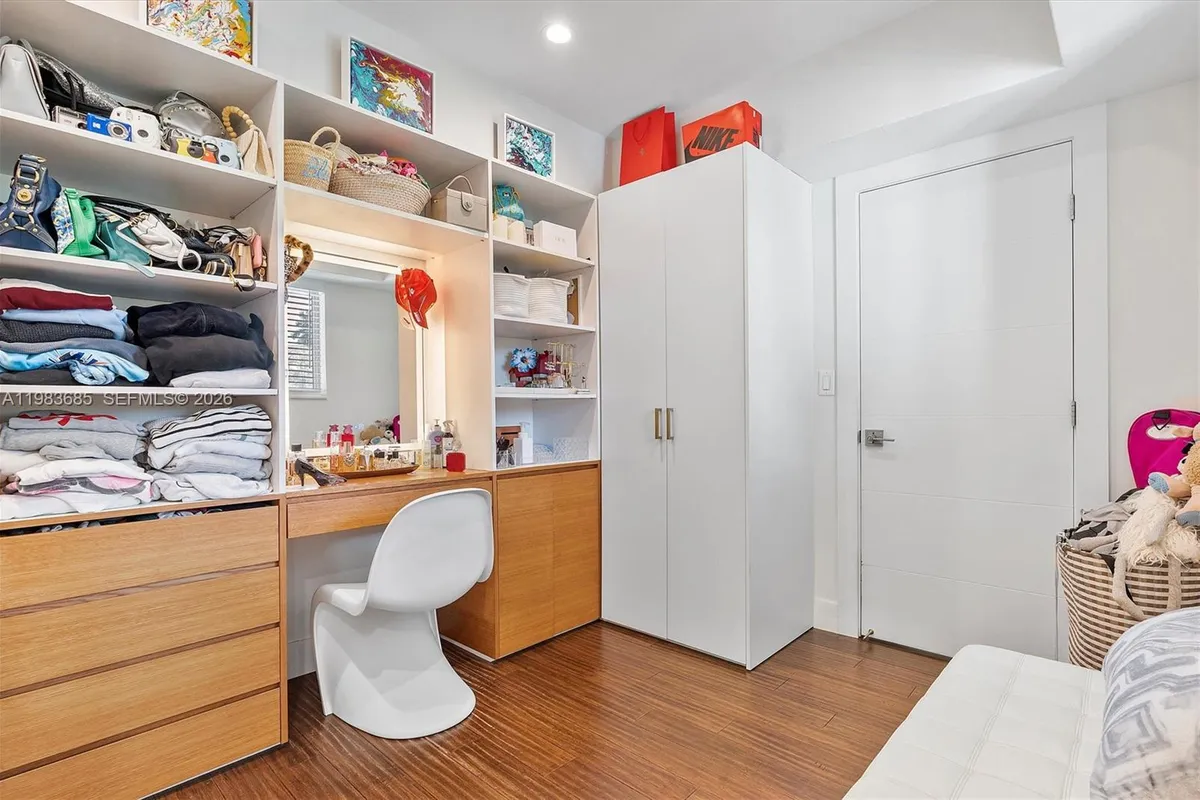 11377 W Biscayne Canal Rd, Miami FL 33161