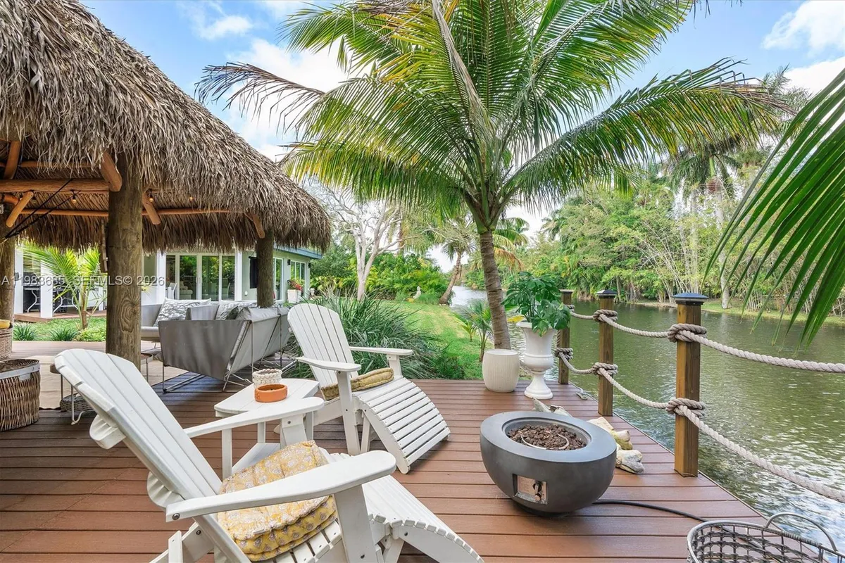 11377 W Biscayne Canal Rd, Miami FL 33161