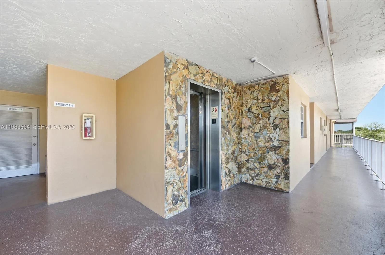 4320 Washington St # 410, Hollywood FL 33021