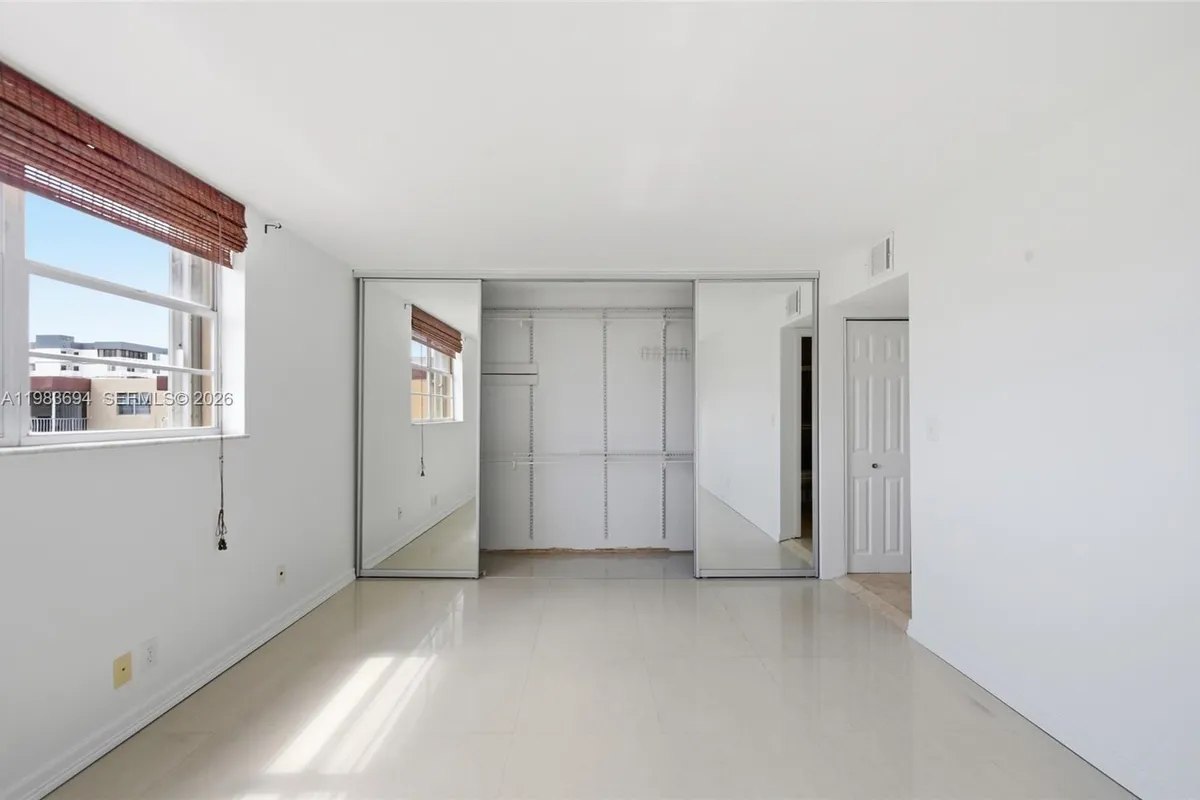 4320 Washington St # 410, Hollywood FL 33021