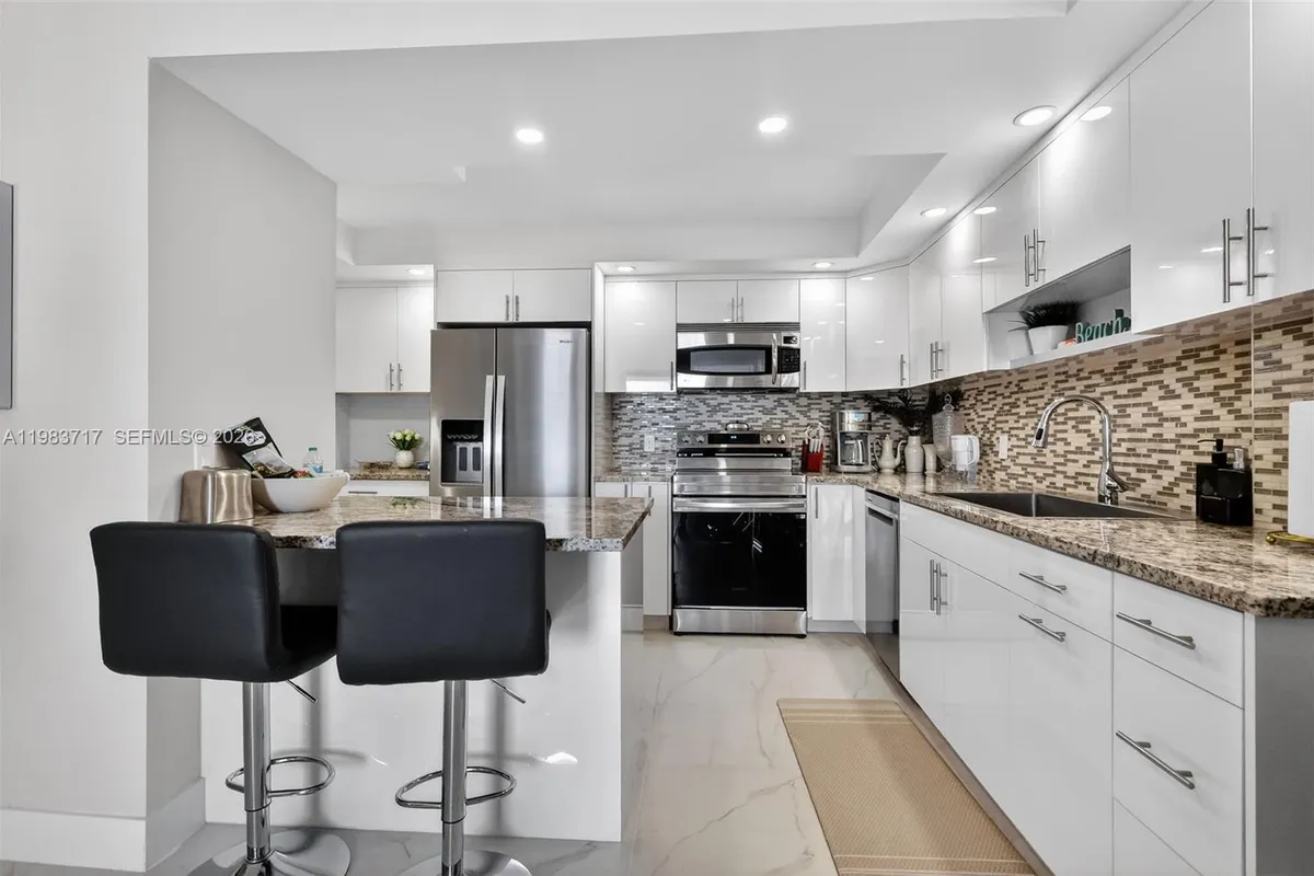 1410 S Ocean Dr # 601, Hollywood FL 33019