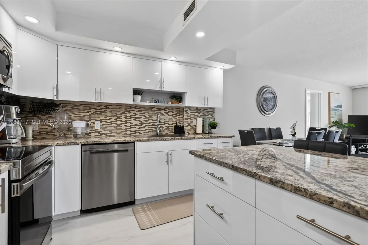 1410 S Ocean Dr # 601, Hollywood FL 33019