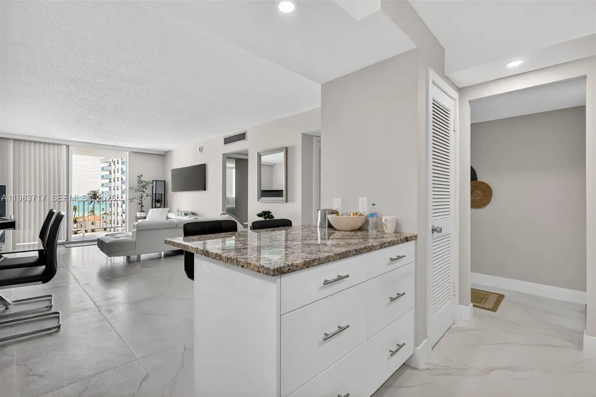 1410 S Ocean Dr # 601, Hollywood FL 33019