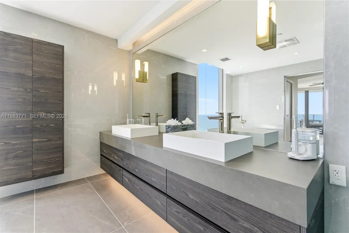 1116 N Ocean Blvd # 1801, Pompano Beach FL 33062