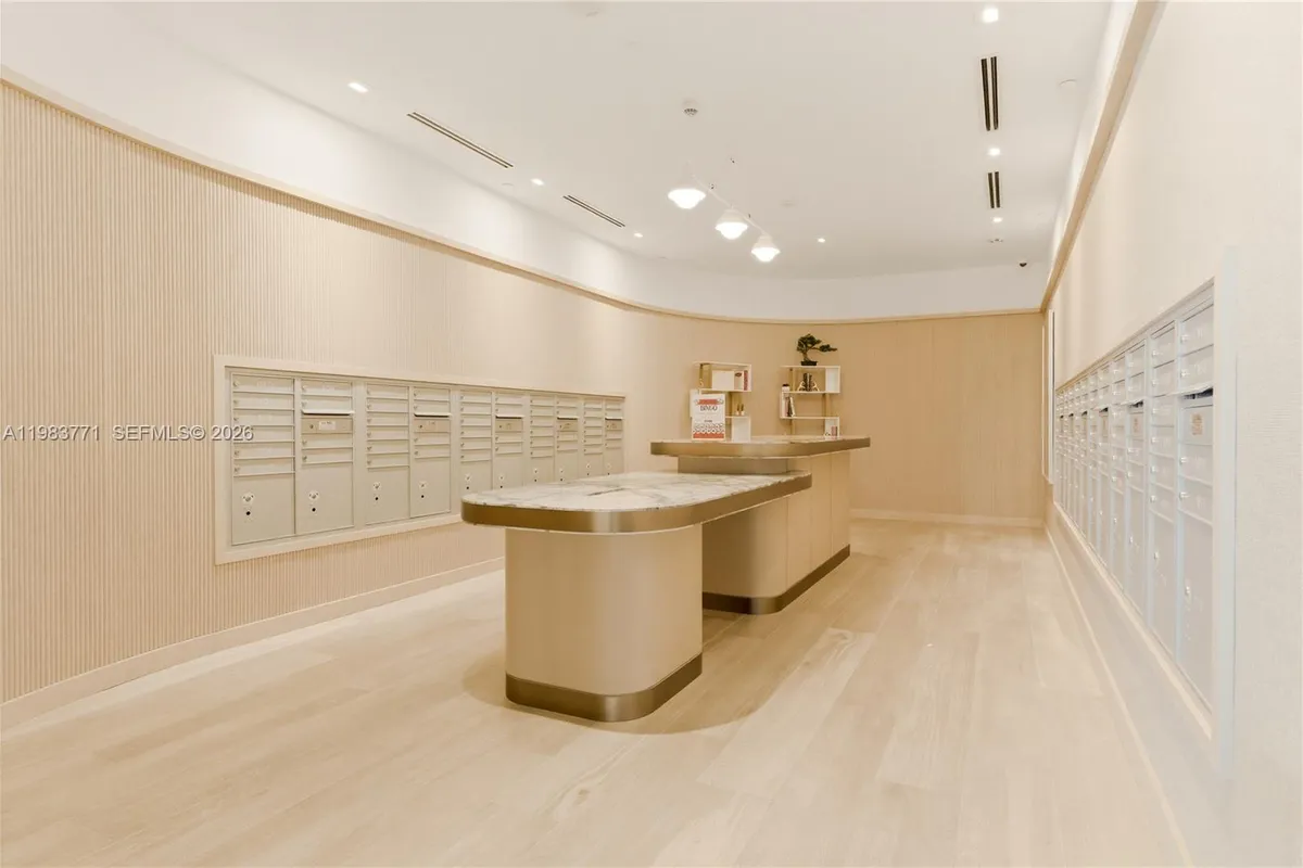 1116 N Ocean Blvd # 1801, Pompano Beach FL 33062