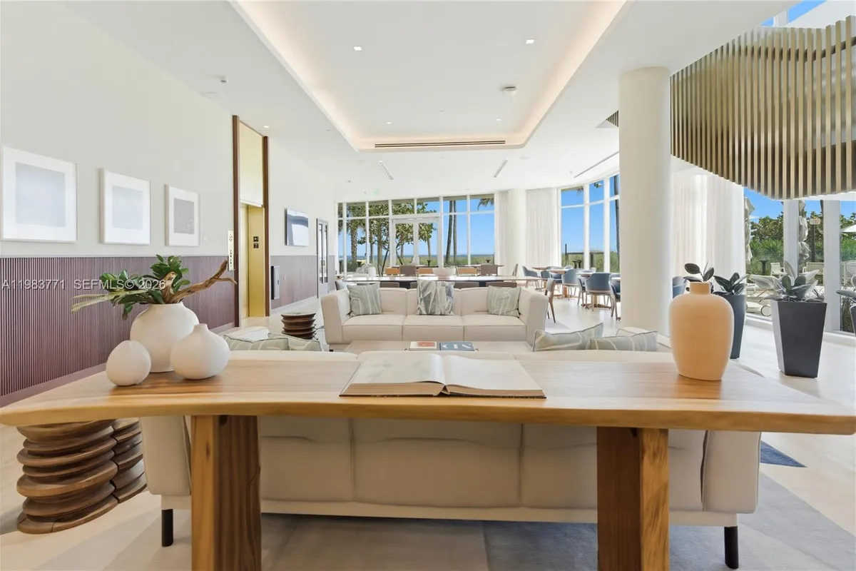 1116 N Ocean Blvd # 1801, Pompano Beach FL 33062