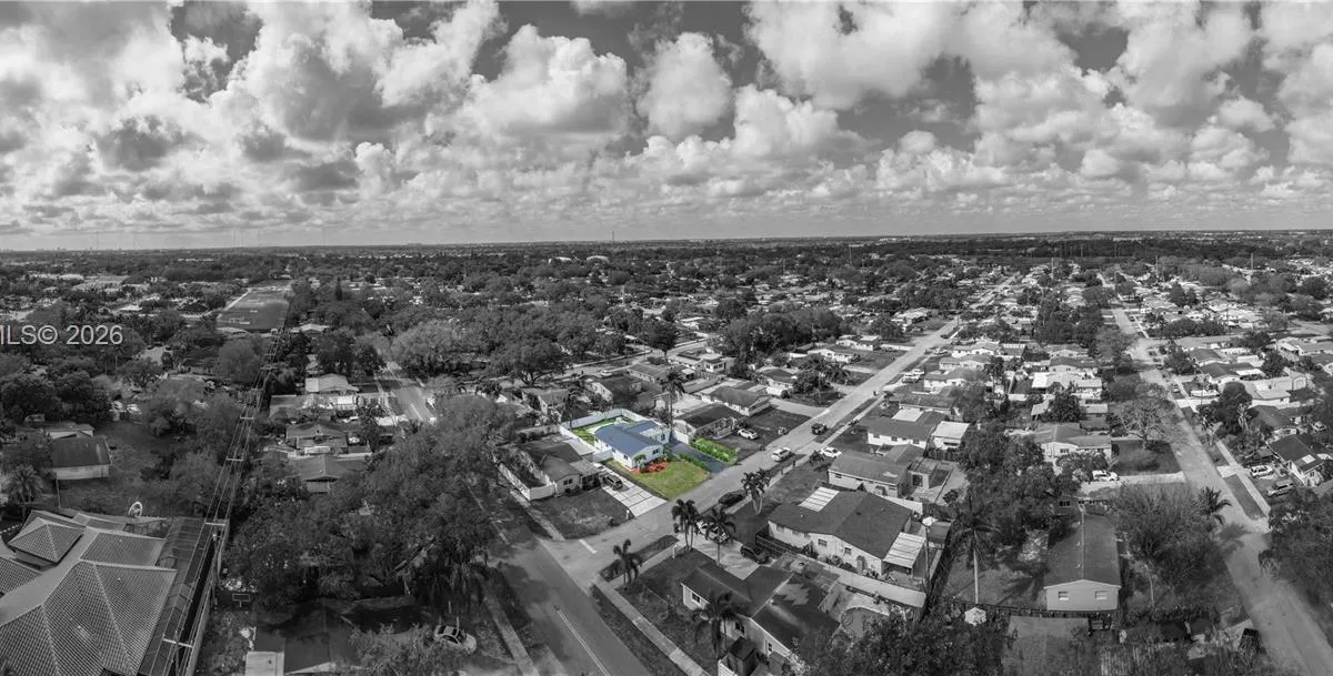 6610 Cody St, Hollywood FL 33024