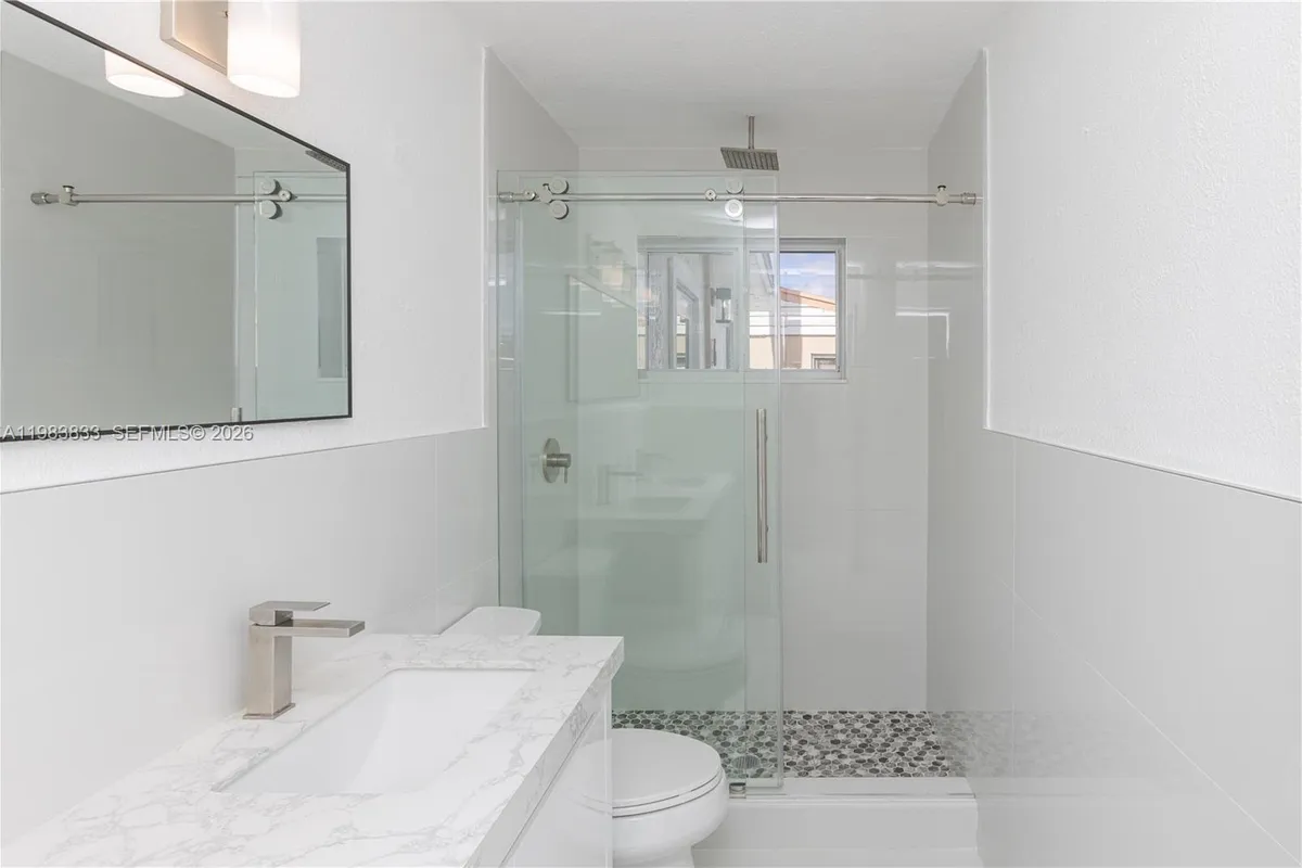 6610 Cody St, Hollywood FL 33024