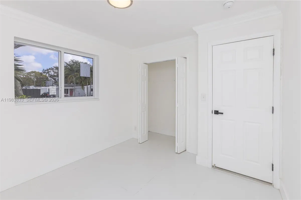 6610 Cody St, Hollywood FL 33024