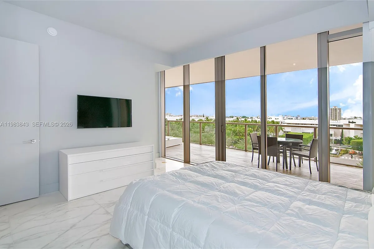 9705 Collins Ave # 505N, Bal Harbour FL 33154
