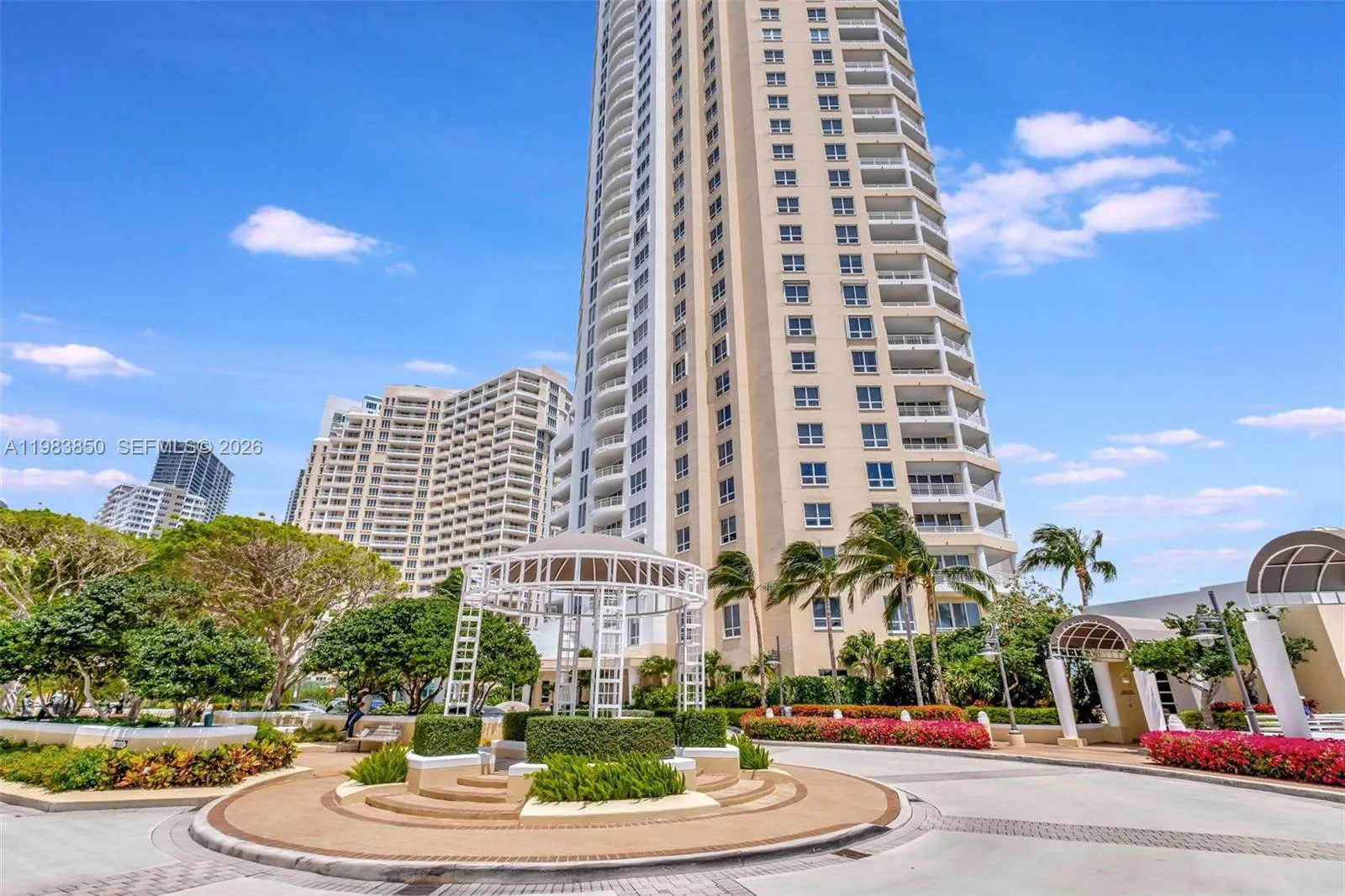 848 Brickell Key Dr # 2602, Miami FL 33131