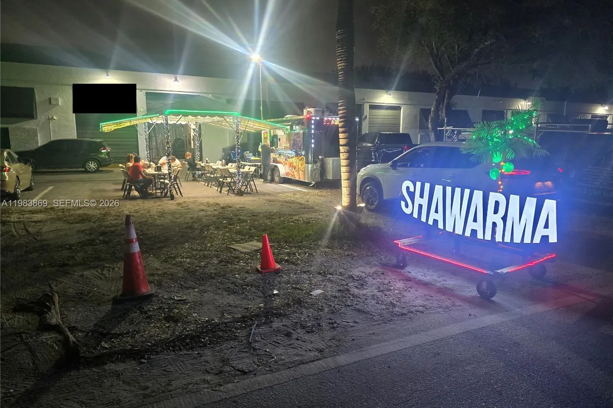 6439, Doral FL 33166