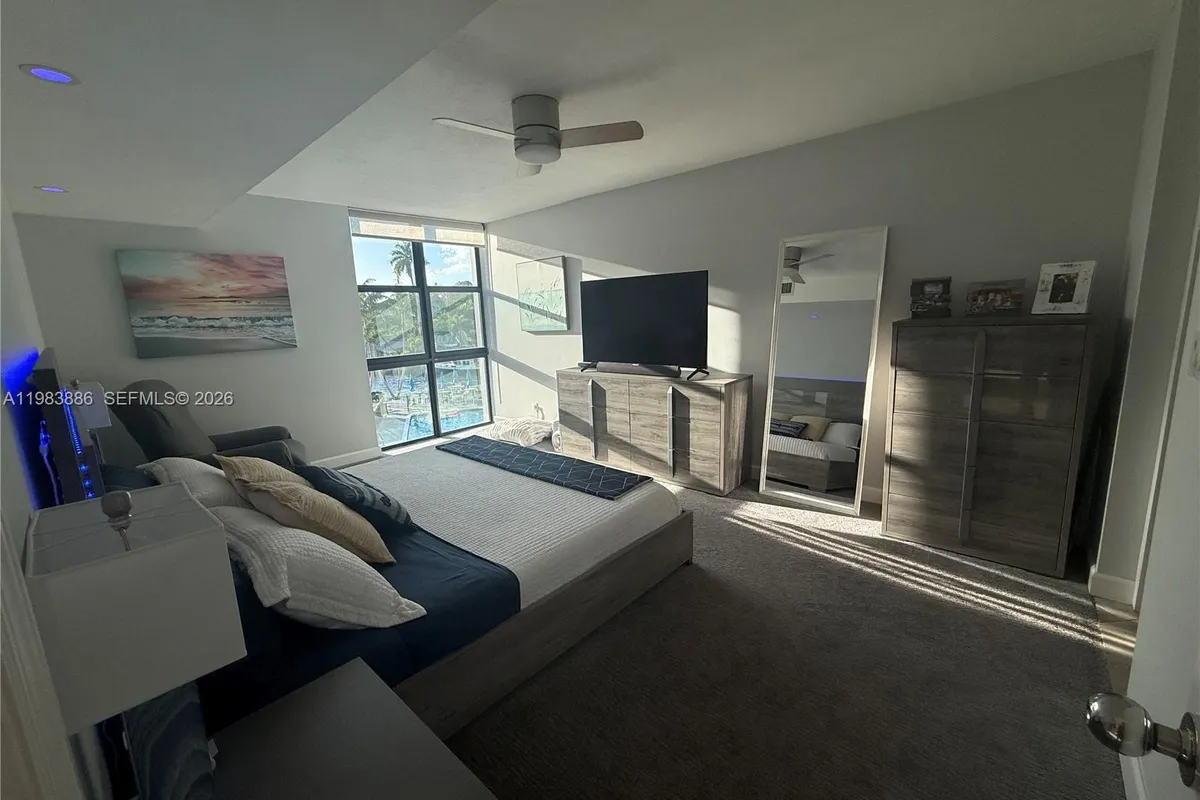 1301 NE River Reach Dr # 317, Fort Lauderdale FL 33315