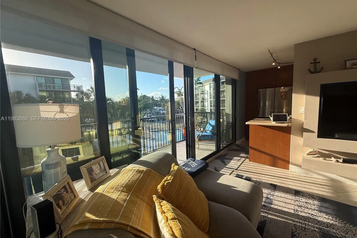 1301 NE River Reach Dr # 317, Fort Lauderdale FL 33315