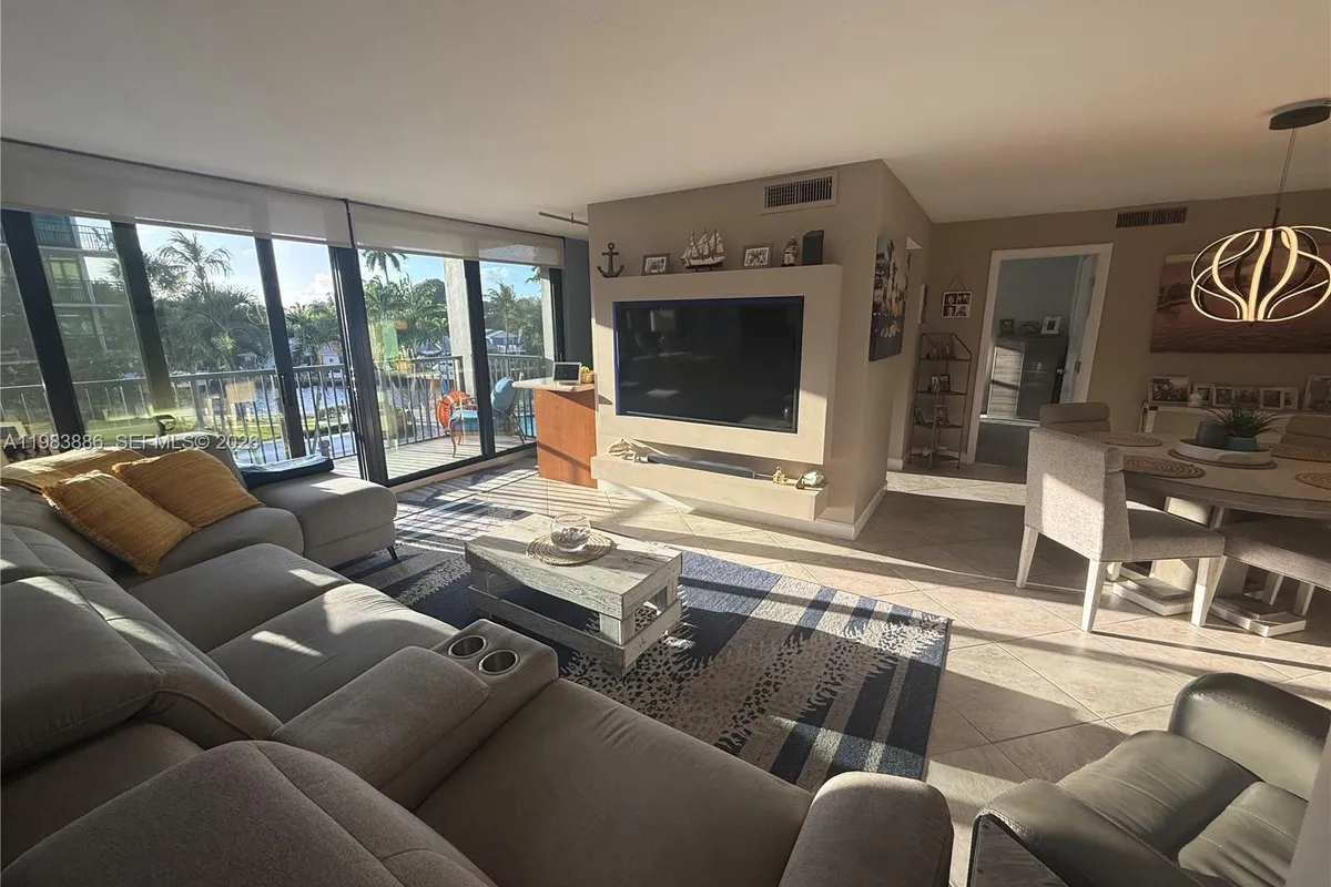 1301 NE River Reach Dr # 317, Fort Lauderdale FL 33315