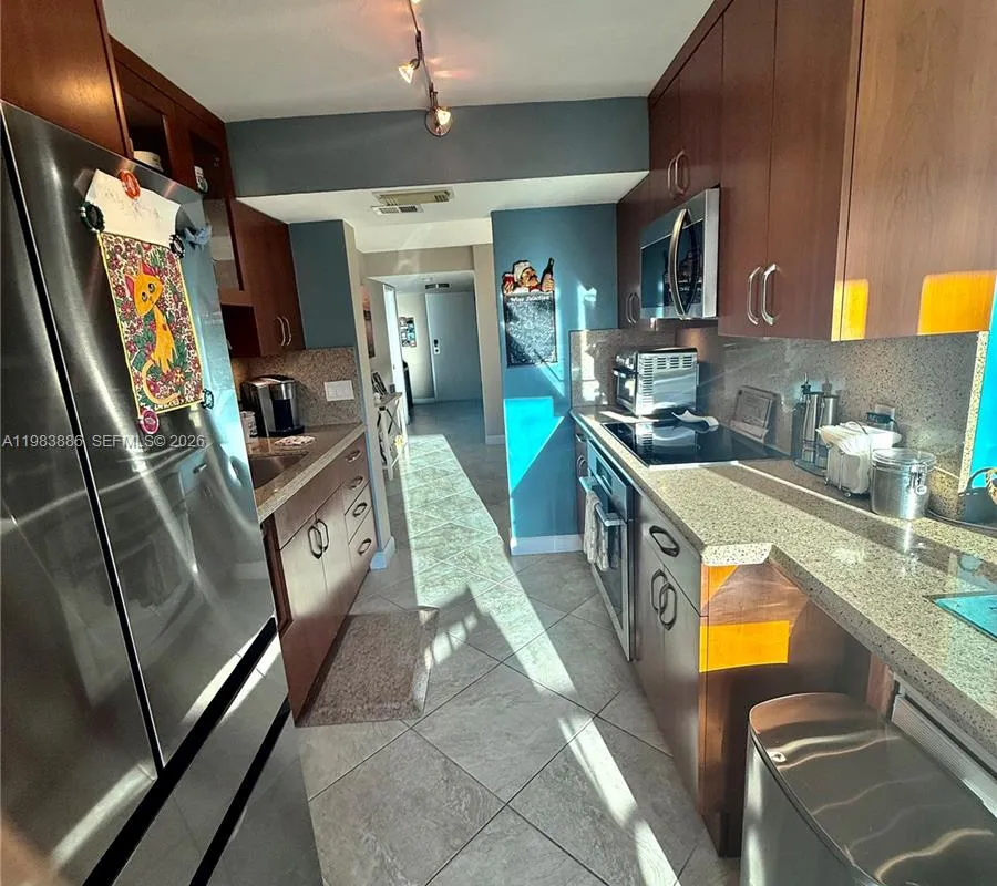 1301 NE River Reach Dr # 317, Fort Lauderdale FL 33315