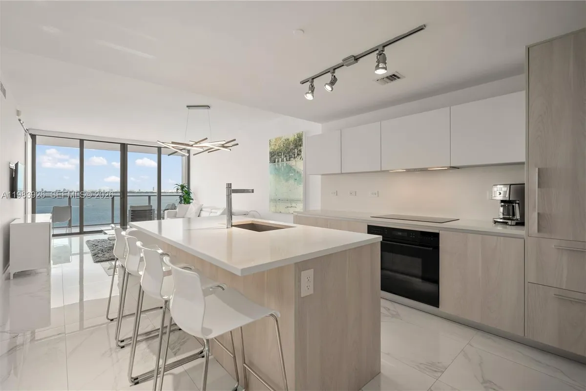 3131 NE 7th Ave # 1202, Miami FL 33137