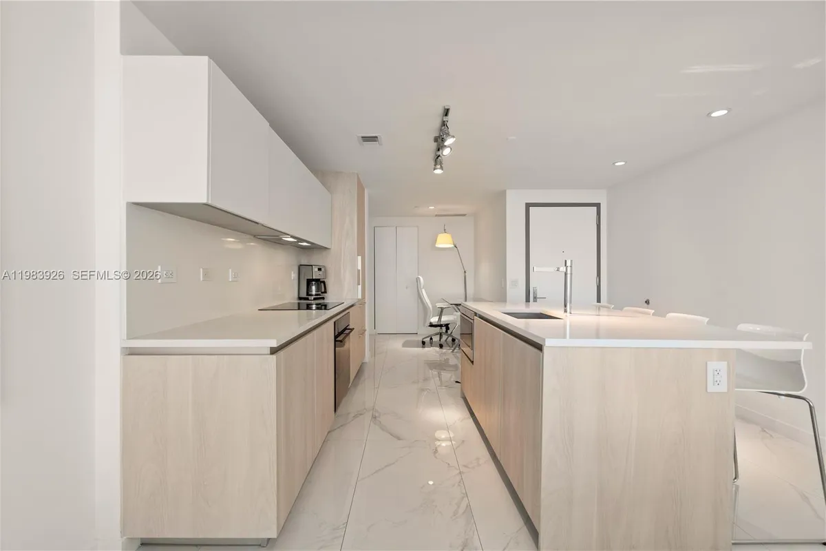 3131 NE 7th Ave # 1202, Miami FL 33137