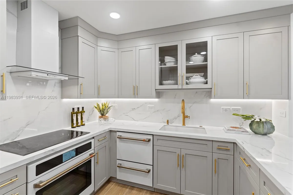 626 Coral Way # 503, Coral Gables FL 33134