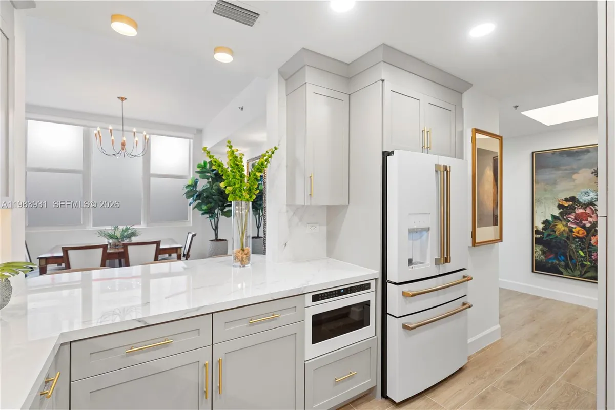 626 Coral Way # 503, Coral Gables FL 33134