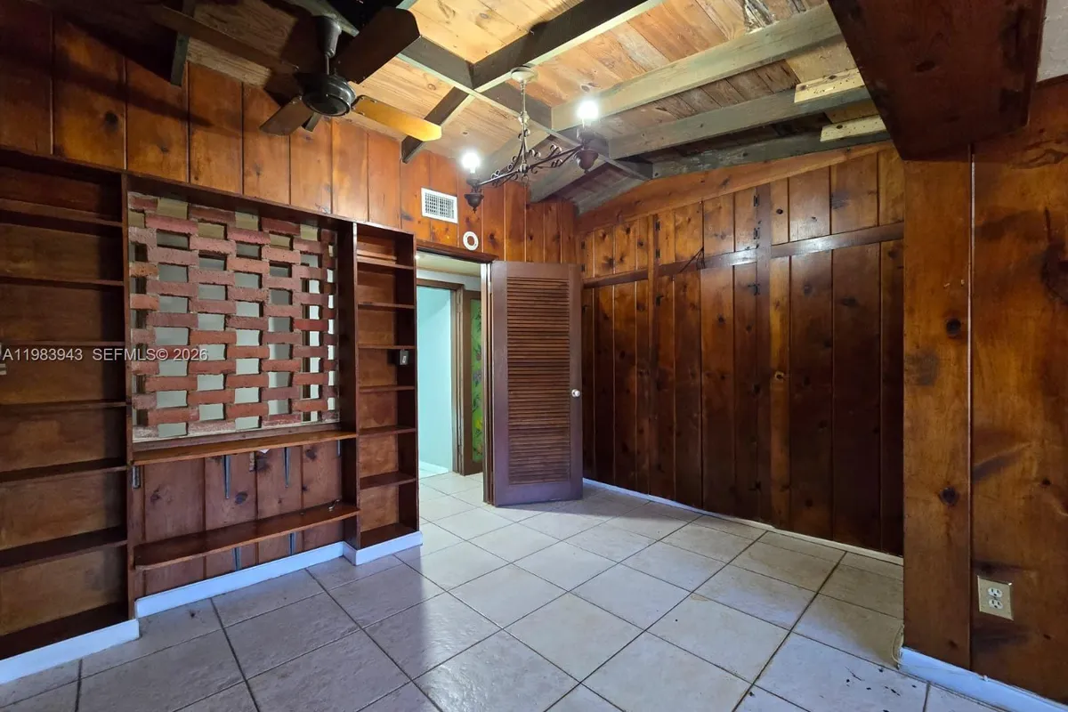 6208 SW 26th St, Miramar FL 33023