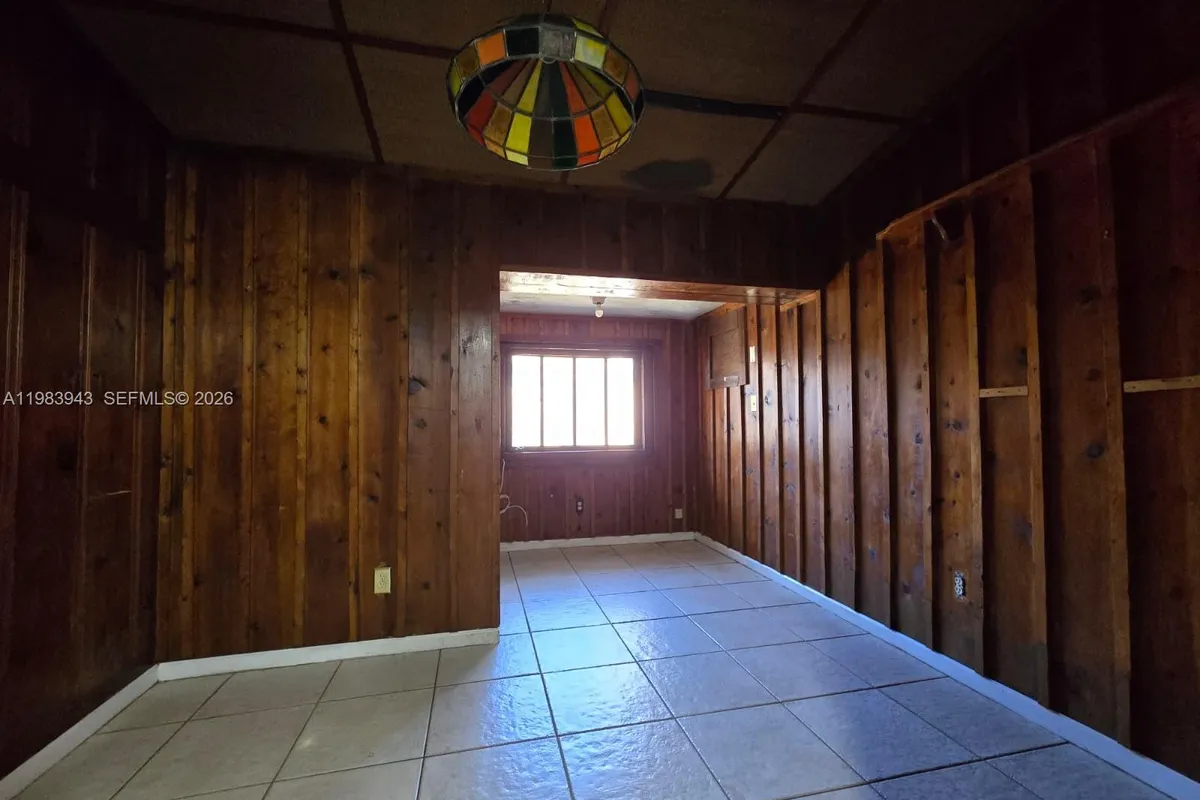 6208 SW 26th St, Miramar FL 33023