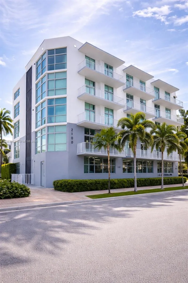 2 bedroom 2 bath for sale at 2100 Van Buren St # 214, Hollywood FL 33020