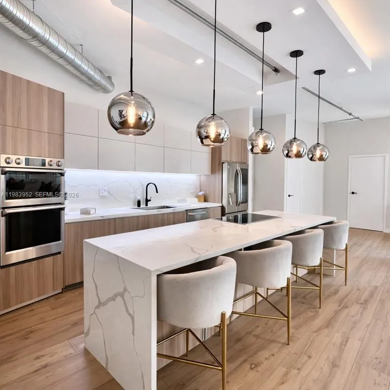 2100 Van Buren St # 214, Hollywood FL 33020