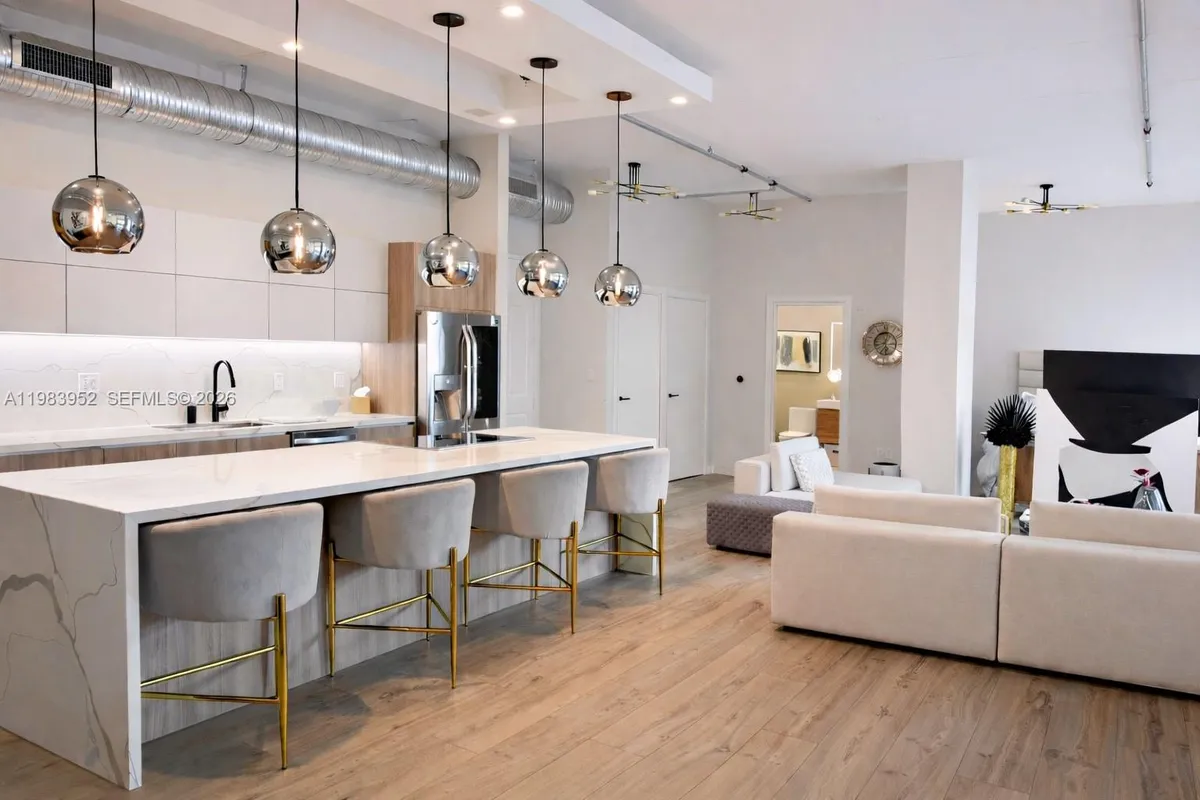 2100 Van Buren St # 214, Hollywood FL 33020