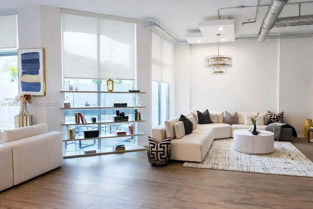 2100 Van Buren St # 214, Hollywood FL 33020